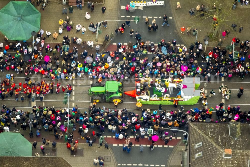 Aerial image Düsseldorf - View of a carnival procession in Duisburg in the state Northrhein-Westphalia