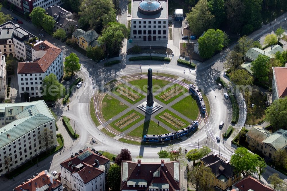 München from the bird's eye view: Circular Place Karolinenplatz in Munich in the state Bavaria, Germany