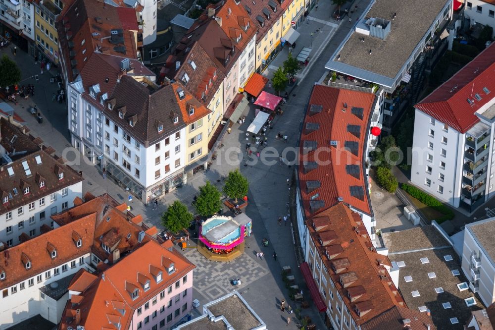 Aerial photograph Würzburg - Children's carousel on Eichhornstrasse - Spiegelstrasse in the district Altstadt in Wuerzburg in the state Bavaria, Germany