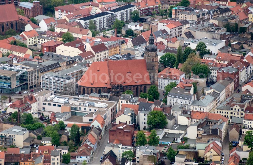 Brandenburg an der Havel from above - Sankt Katharinen in Brandenburg an der Havel in the State of Brandenburg is a three-naved late Gothic Hall church and the Evangelical Parish Church of the new town in Brandenburg an der Havel. It is a masterpiece of North German brick Gothic, and the largest church in the city