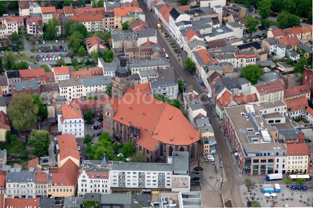 Aerial photograph Brandenburg an der Havel - Sankt Katharinen in Brandenburg an der Havel in the State of Brandenburg is a three-naved late Gothic Hall church and the Evangelical Parish Church of the new town in Brandenburg an der Havel. It is a masterpiece of North German brick Gothic, and the largest church in the city