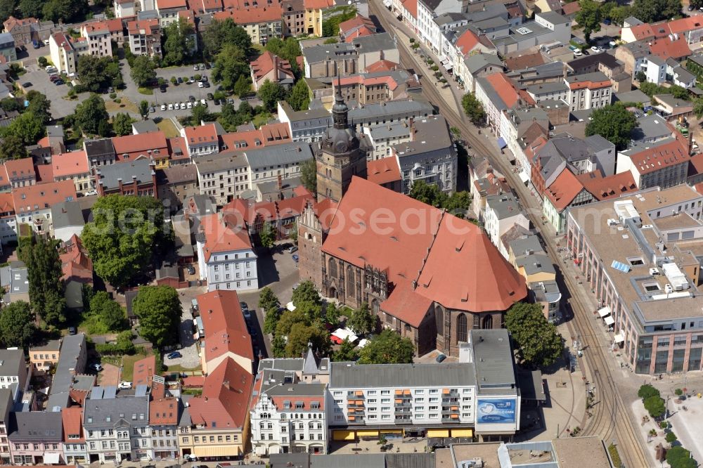 Brandenburg an der Havel from the bird's eye view: Sankt Katharinen in Brandenburg an der Havel in the State of Brandenburg is a three-naved late Gothic Hall church and the Evangelical Parish Church of the new town in Brandenburg an der Havel. It is a masterpiece of North German brick Gothic, and the largest church in the city