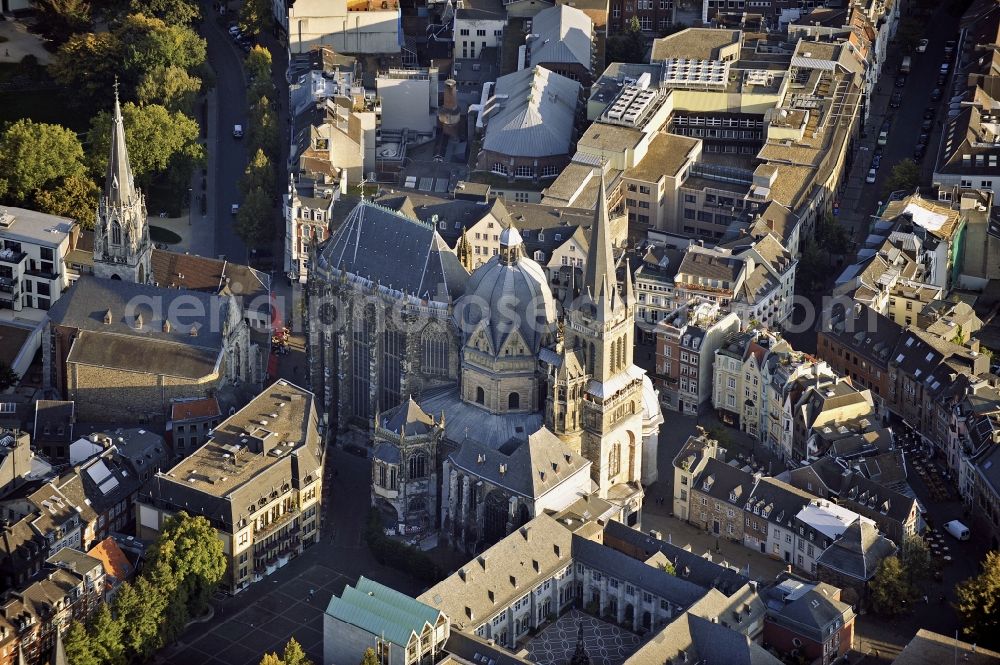 Aachen from above - Church building of the cathedral of Aachener Dom on Domhof in Aachen in the state North Rhine-Westphalia, Germany