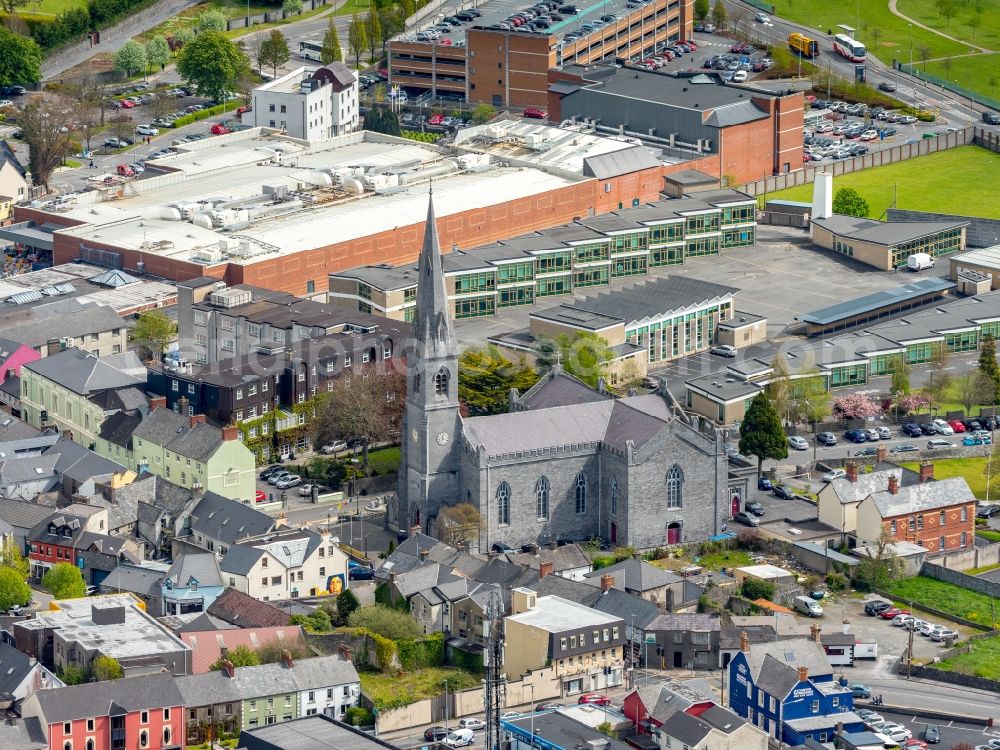 Ennis from the bird's eye view: Church building of the cathedral of in Ennis in Clare, Ireland