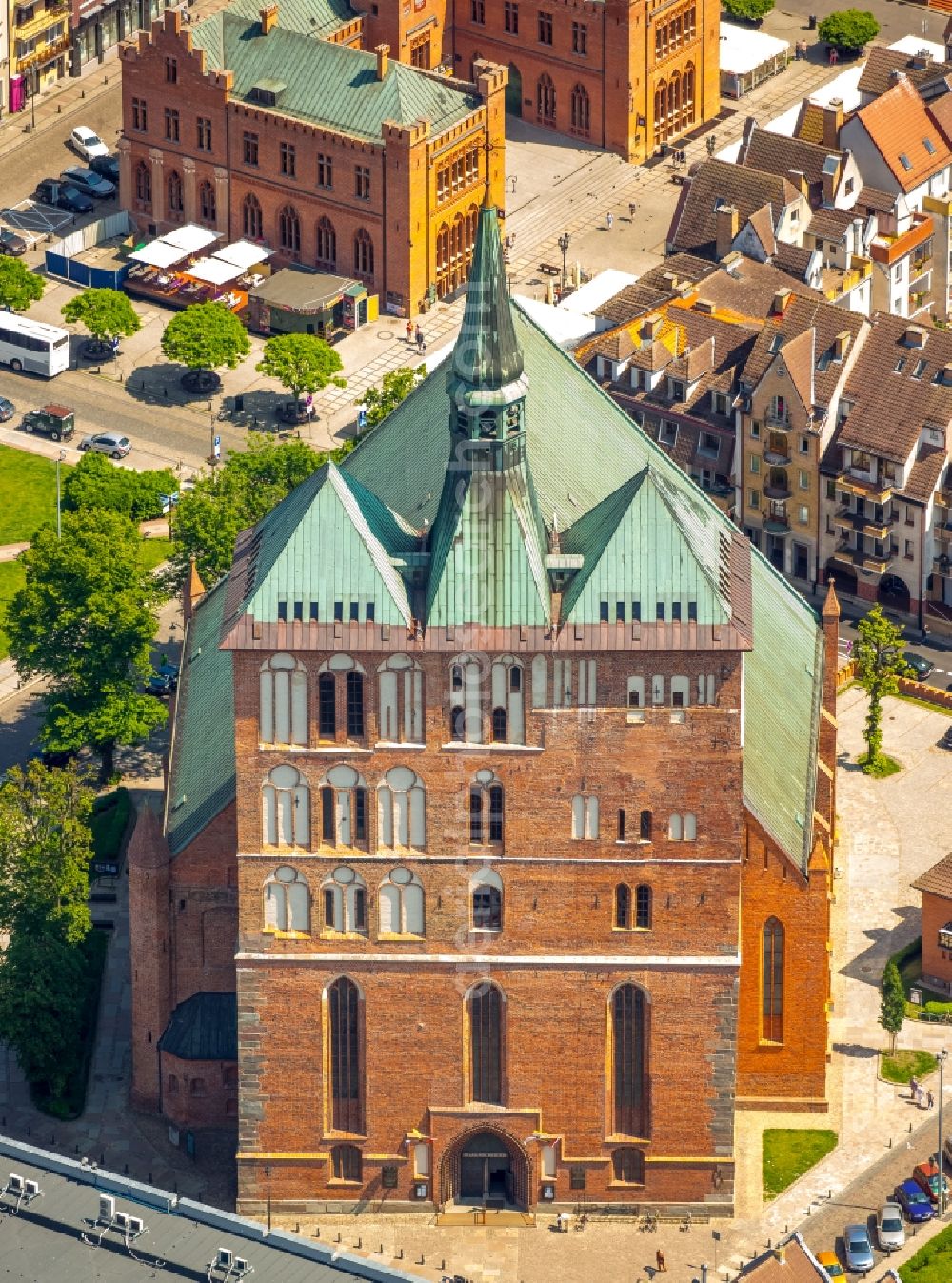 Aerial photograph Kolobrzeg - Kolberg - Church building of the cathedral of Kolberger Dom in Kolberg in West Pomerania, Poland