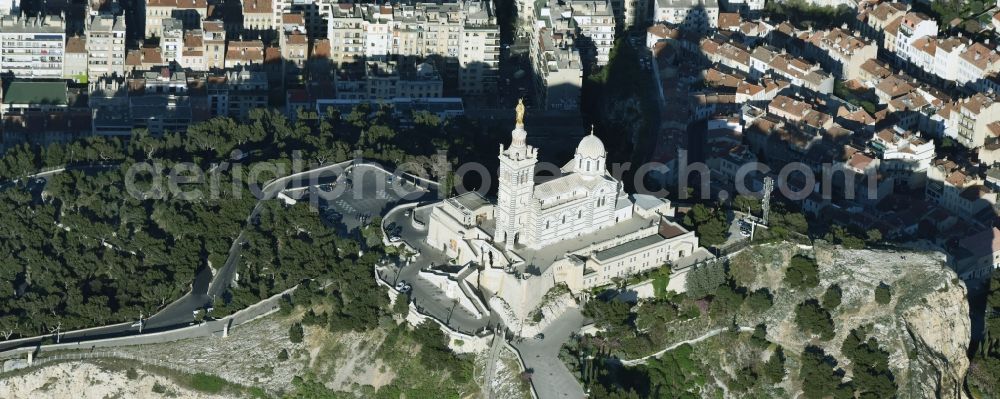 Aerial photograph Marseille - Church building of the cathedral of Notre-Dame-de-la-Garde on Rue Fort du Sanctuaire in Marseille in Provence-Alpes-Cote d'Azur, France