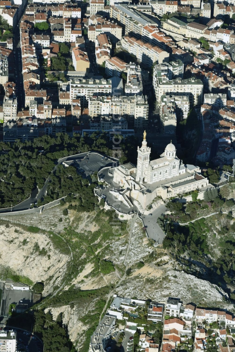 Aerial image Marseille - Church building of the cathedral of Notre-Dame-de-la-Garde on Rue Fort du Sanctuaire in Marseille in Provence-Alpes-Cote d'Azur, France