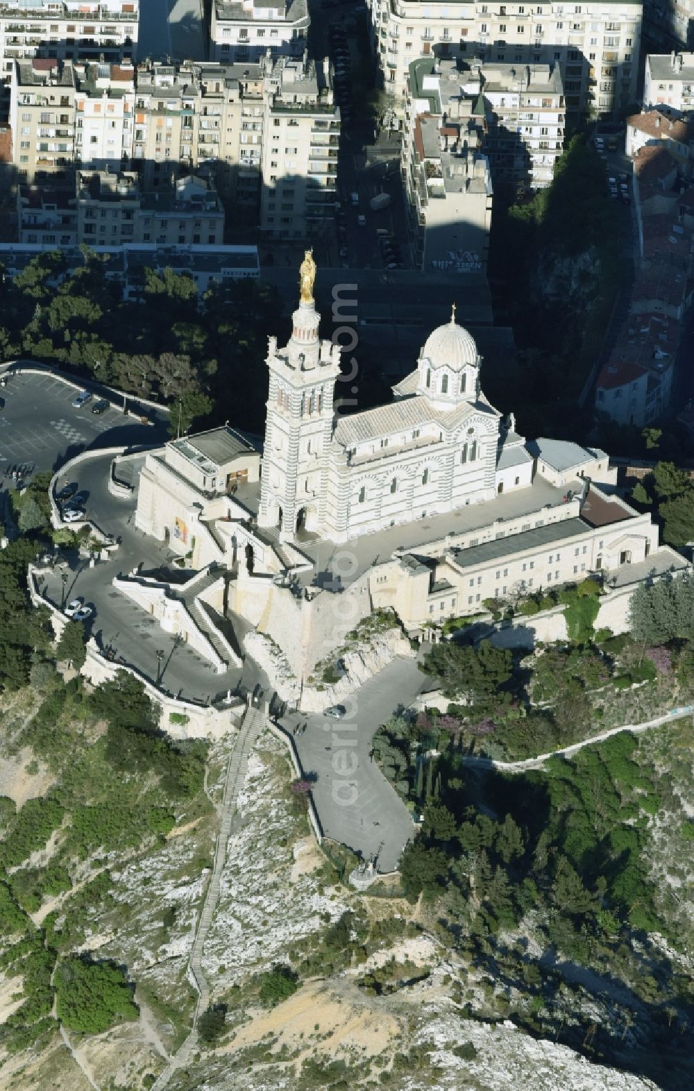 Aerial photograph Marseille - Church building of the cathedral of Notre-Dame-de-la-Garde on Rue Fort du Sanctuaire in Marseille in Provence-Alpes-Cote d'Azur, France