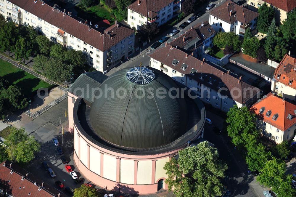 Darmstadt from above - Die katholische Kirche St. Ludwig in Darmstadt in Hessen. Sie wurde vom Architekt Georg Moller entworfen und zu großen Teilen vom Großherzog Ludwig I finanziert. Sie ist nach ihm benannt. The catholic church St. Ludwig in Darmstadt, Hesse was constructed by Georg Moller. Grand Duke Ludwig I payed a large amount of money for the construction so it was named after him.