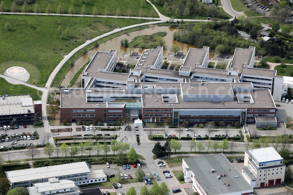 Aerial image Erfurt - Hospital grounds of the Clinic Katholisches Krankenhaus a??St. Johann Nepomuka?? in the district Windischholzhausen in Erfurt in the state Thuringia, Germany