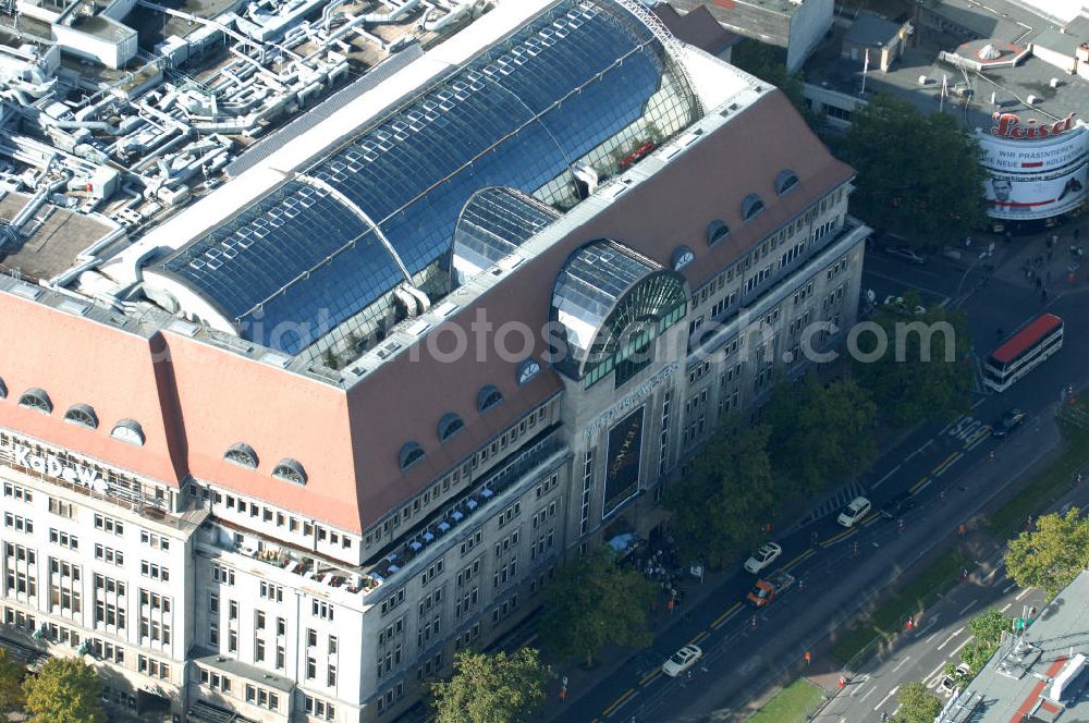 Aerial image Berlin - Blick auf das KaDeWE , das Kaufhaus des Westens am Wittenbergplatz in Berlin - Charlottenburg. Das Ka De We ist ein deutsches Luxuswarenhaus, das von Adolf Jandorf gegründet und am 27. März 1907 eröffnet wurde. Es ist heute mit 60.000 m² Verkaufsfläche das größte Warenhaus Kontinentaleuropas. Es befindet sich in der Tauentzienstraße in Berlin-Schöneberg am Wittenbergplatz und ist das bekannteste Warenhaus Deutschlands. Das KaDeWe gehört bisher zum Arcandor-Konzern, der am Rande der Insolvenz steht.