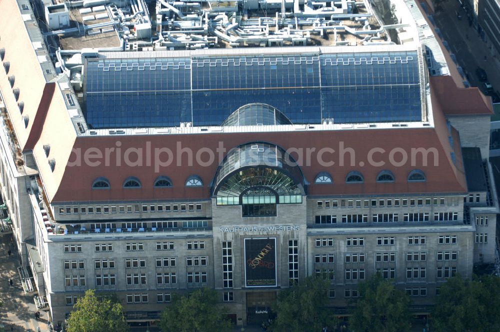 Berlin from the bird's eye view: Blick auf das KaDeWE , das Kaufhaus des Westens am Wittenbergplatz in Berlin - Charlottenburg. Das Ka De We ist ein deutsches Luxuswarenhaus, das von Adolf Jandorf gegründet und am 27. März 1907 eröffnet wurde. Es ist heute mit 60.000 m² Verkaufsfläche das größte Warenhaus Kontinentaleuropas. Es befindet sich in der Tauentzienstraße in Berlin-Schöneberg am Wittenbergplatz und ist das bekannteste Warenhaus Deutschlands. Das KaDeWe gehört bisher zum Arcandor-Konzern, der am Rande der Insolvenz steht.