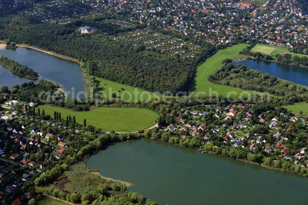 Aerial image Berlin OT Kaulsdorf - View of the lakes Kaulsdorf in Berlin