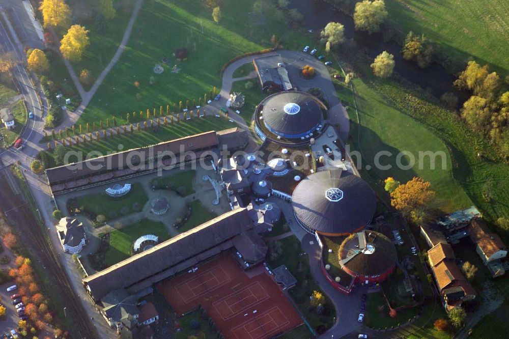 Bad Salzungen from the bird's eye view: , Die Nutzung der reinen, hochprozentigen Sole-Quellen in Bad Salzungen schlägt eine Brücke zur reichen keltischen Vergangenheit in der Region um Bad Salzungen. Anschrift: Sole-Heilbad, Kurverwaltungsgesellschaft GmbH , Am Flößrasen 1, 36433 Bad Salzungen,Telefon: 0 36 95/ 69 34-0: -25, Telefax: 0 36 95/ 69 34 21; -22, e-Mail: kur.basa@t-online.de Achim Walder: