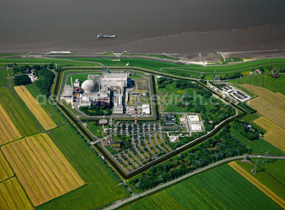 Aerial photograph Brokdorf - Blick auf das Kernkraftwerk in Brokdorf (KBR). Nuclear power station Brokdorf.