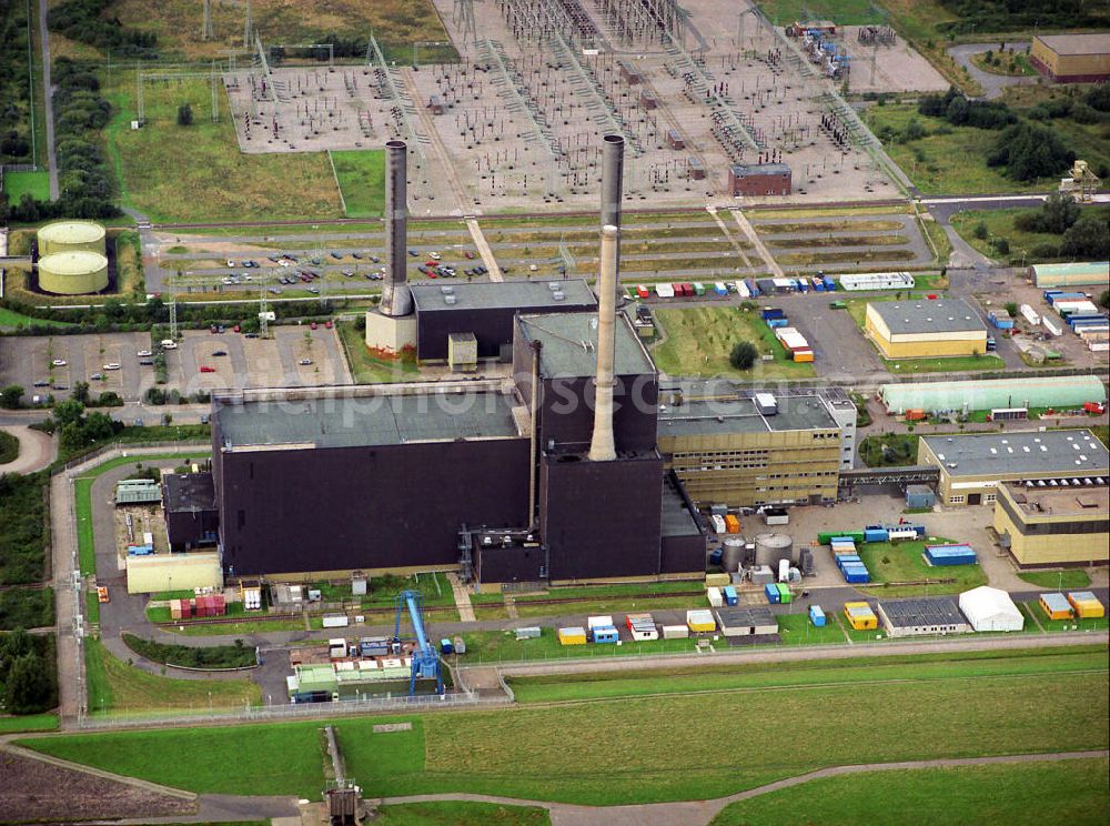 Brunsbüttel from the bird's eye view: Kernkaftwerk KKW / Atomkraftwerk AKW Brunsbüttel KKB in Schleswig-Holstein. Nuclear power station NPS / atomic power plant Brunsbuettel.