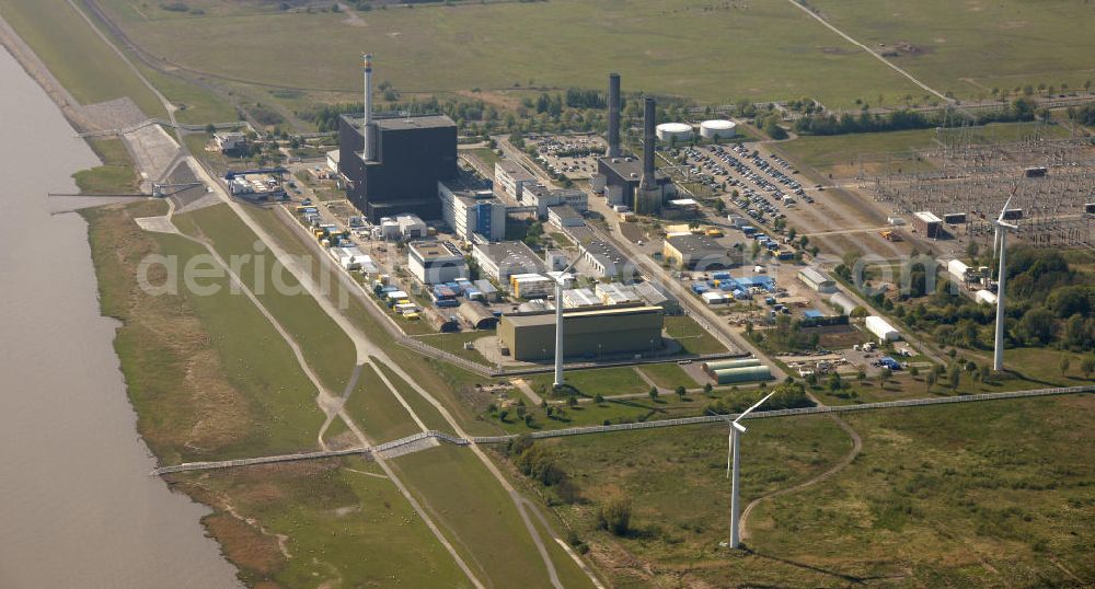 Aerial image Brunsbüttel - Blick auf das Kernkraftwerk in Brunsbüttel in Schleswig-Holstein. Nuclear power station Brunsbüttel.