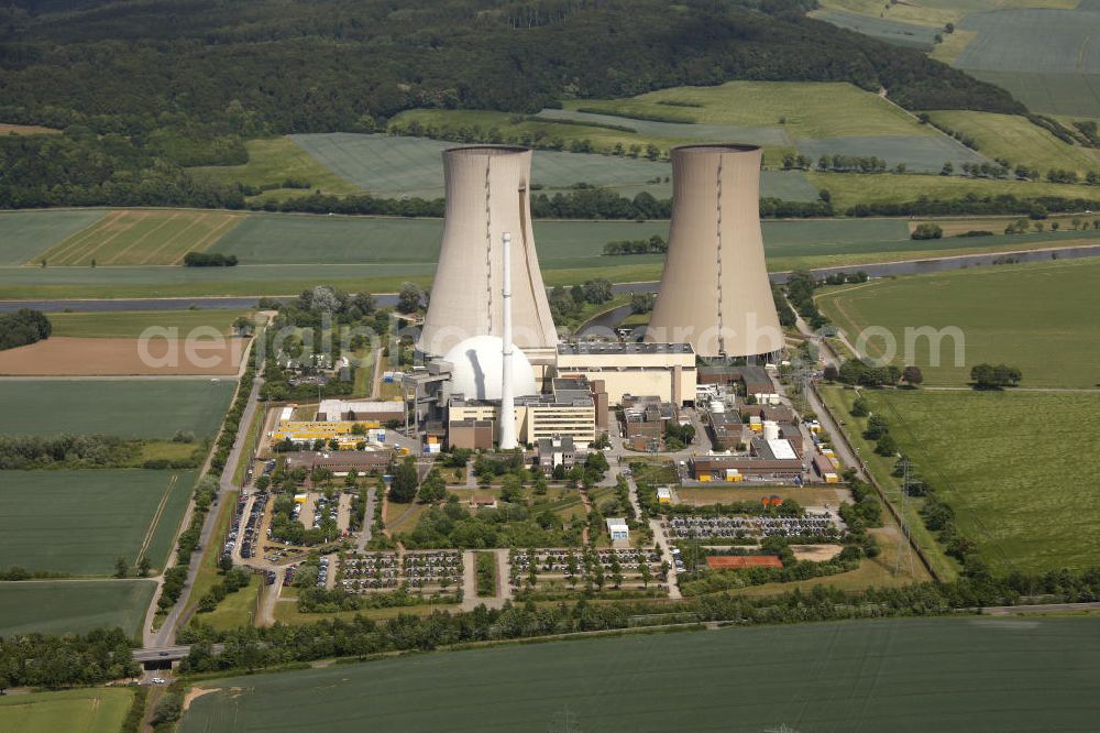 Aerial photograph Grohnde - Kernkraftwerk KKW / Atomkraftwerk AKW Grohnde KWG an der Weser in Niedersachsen. Nuclear power station NPS / atomic plant Grohnde at the Weser river in Lower Saxony.