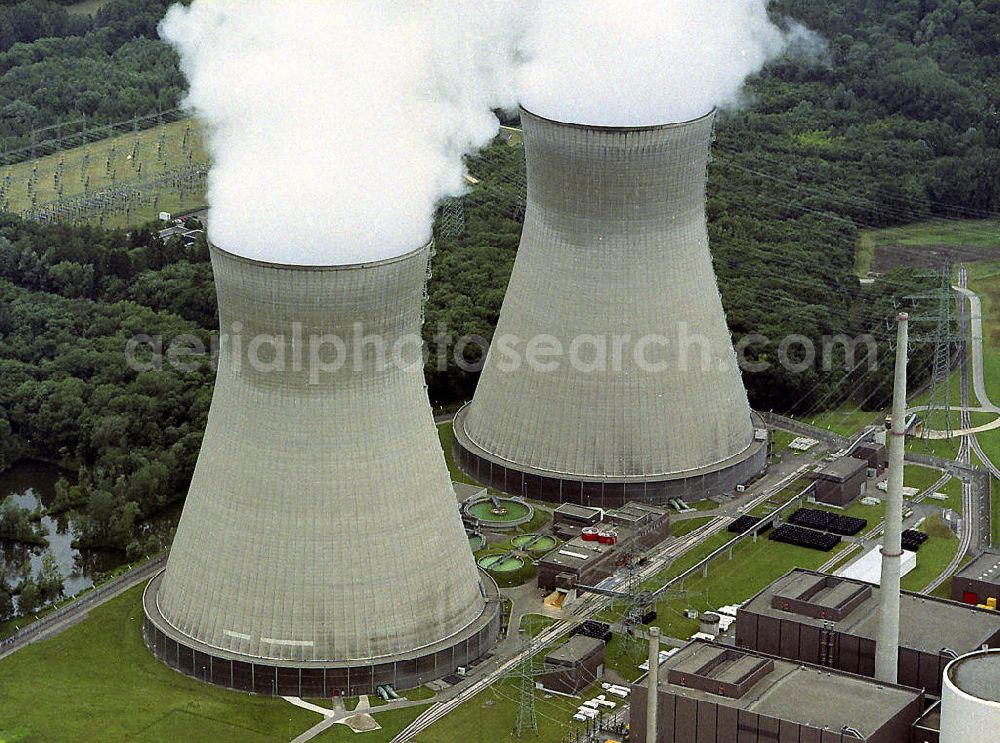 Aerial photograph Grundremmingen - Blick auf das Kernkraftwerk Gundremmingen (Abkürzung KGG) ist mit einer Leistung von 2 × 1344 MW das leistungsstärkste deutsche Kernkraftwerk. Es steht in Gundremmingen im schwäbischen Landkreis Günzburg in Bayern. Betreiber ist die Kernkraftwerk Gundremmingen GmbH (KGG). View of the nuclear power plant Gundremmingen (abbreviation KGG) has a capacity of 2 × 1344 MW, the most powerful German nuclear power plant.