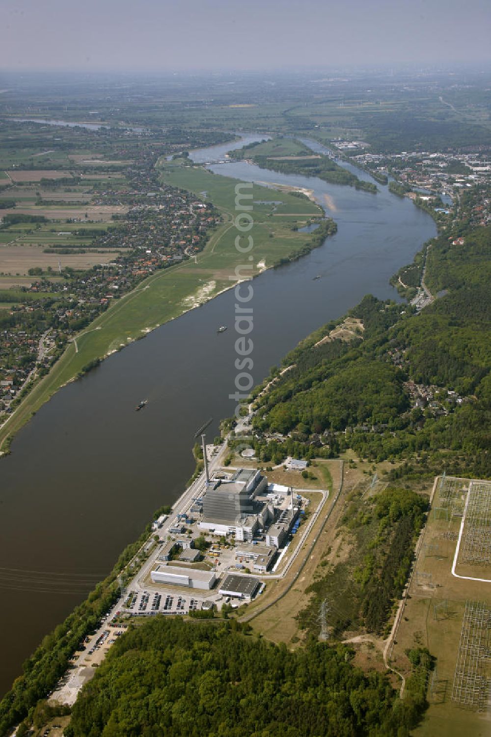 Aerial image KRÜMMEL / GEESTHACHT - Blick auf das Kernkraftwerk Krümmel / Geesthacht in Schleswig-Holstein. Nuclear power station Krümmel / Geesthacht.