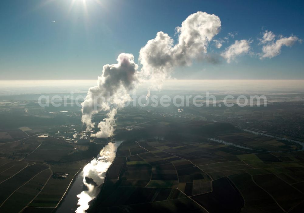 Aerial photograph Neckarwestheim - Atomkraftwerk Neckarwestheim auf dem Gebiet der Gemeinden Neckarwestheim und Gemmrigheim am Ufer des Neckars. Betreiber des Kraftwerks ist das EnBW-Tochterunternehmen EnBW Kernkraft GmbH. The nuclear power station Neckarwestheim on the right bank of the Neckar river.