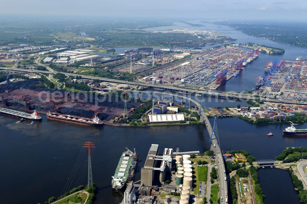 Aerial photograph Hamburg - Koehlbrand bridge over the Rugenberg harbour in Hamburg-Mitte / Waltershof. A project of the Hamburg Port Authority HPA