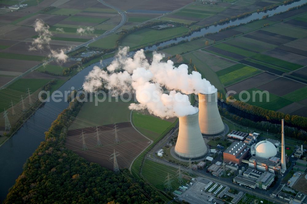 Grohnde from above - View onto the cooling tower of the Nuclear Power Plant in Grohnde in the state Lower Saxony. It is located north of Grohnde at the river Weser