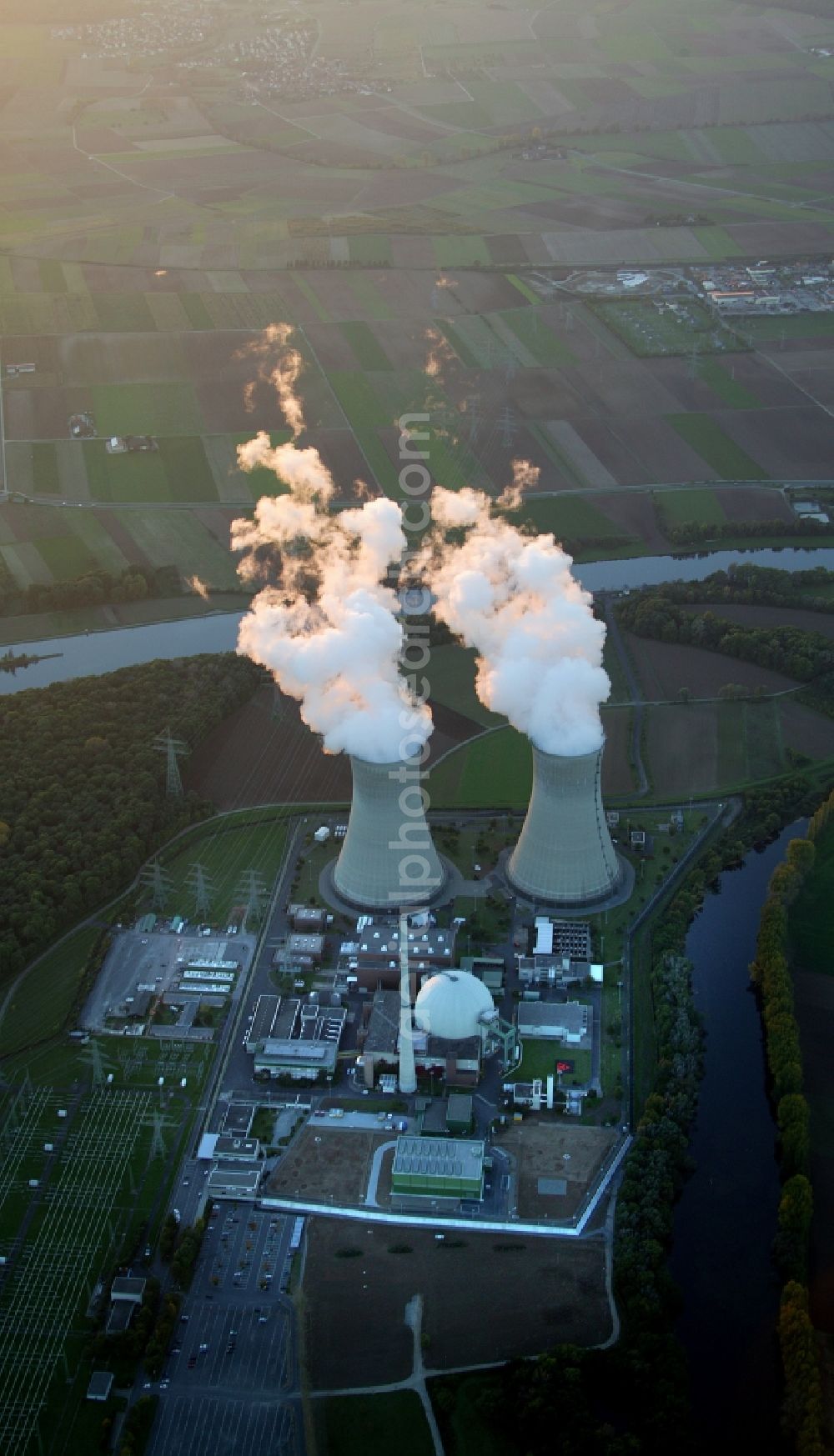 Aerial image Grohnde - View onto the cooling tower of the Nuclear Power Plant in Grohnde in the state Lower Saxony. It is located north of Grohnde at the river Weser