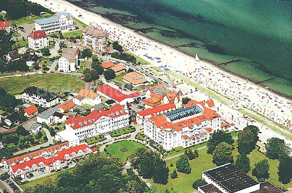 Kühlungsborn / Mecklenburg Vorpommern from above - Kühlungsborn in Mecklenburg Vorpommern Hotelneubaukomplex Appartemnethaus Meeresblick Ostseeallee 45 18225 Ostseebad Kühlingsborn KONTAKT: Karin & Peter Kreye Kirchhofstr. 5A 212 55 Tostedt wochentags von 9:00 bis 16:00 Uhr Telefon: 040 358 99 14 Fax: 040 358 99 17 Mail: Pkreye@t-online.de ab 19:00 Uhr und am Wochenende Telefon: 04182 6822 Fax: 04182 291410 Mail: Pkreye@t-online.de