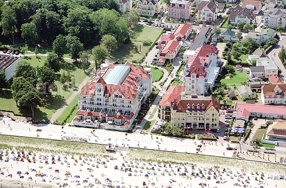 Kühlungsborn / Mecklenburg Vorpommern from above - Kühlungsborn in Mecklenburg Vorpommern Hotelneubaukomplex Appartemnethaus Meeresblick Ostseeallee 45 18225 Ostseebad Kühlingsborn KONTAKT: Karin & Peter Kreye Kirchhofstr. 5A 212 55 Tostedt wochentags von 9:00 bis 16:00 Uhr Telefon: 040 358 99 14 Fax: 040 358 99 17 Mail: Pkreye@t-online.de ab 19:00 Uhr und am Wochenende Telefon: 04182 6822 Fax: 04182 291410 Mail: Pkreye@t-online.de