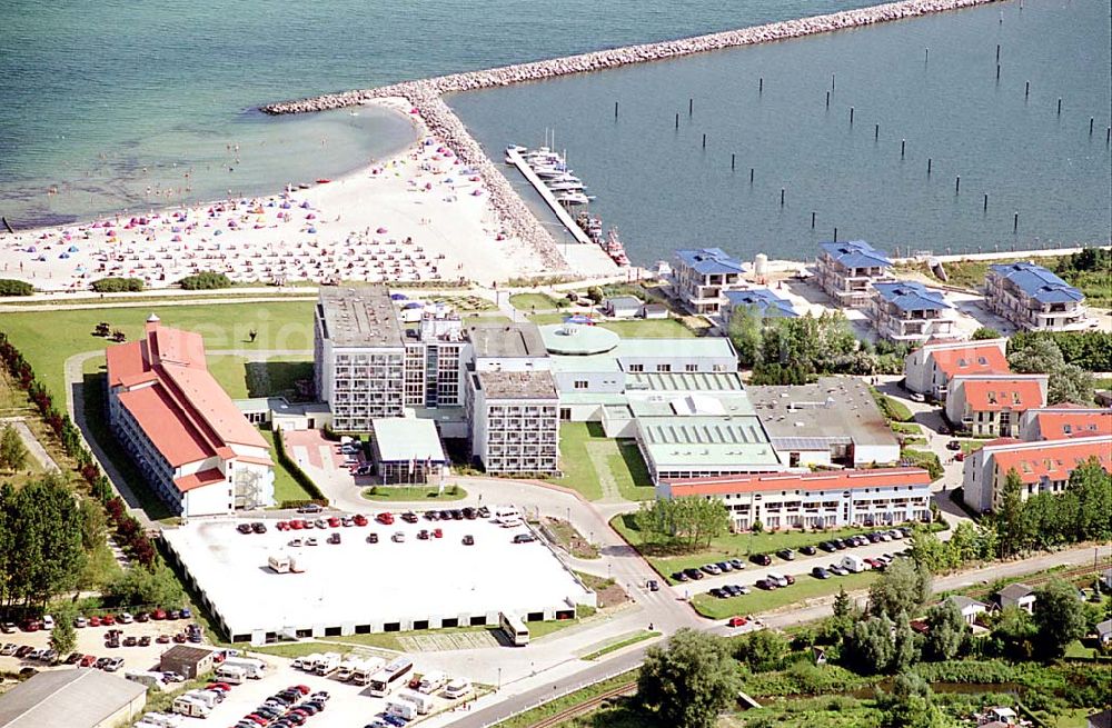 Kühlungsborn / Mecklenburg Vorpommern from above - Kühlungsborn in Mecklenburg Vorpommern Hotelneubaukomplex MORADA Strandhotel Kühlungsborn GmbH & Co. KG Hafenstr.2 18225 Ostseebad / Kühlungsborn Tel.: 03 82 93 / 670 Fax.: 03 82 93 / 66 47 Info-Tel: 0800 123 12 12 info@morada.de