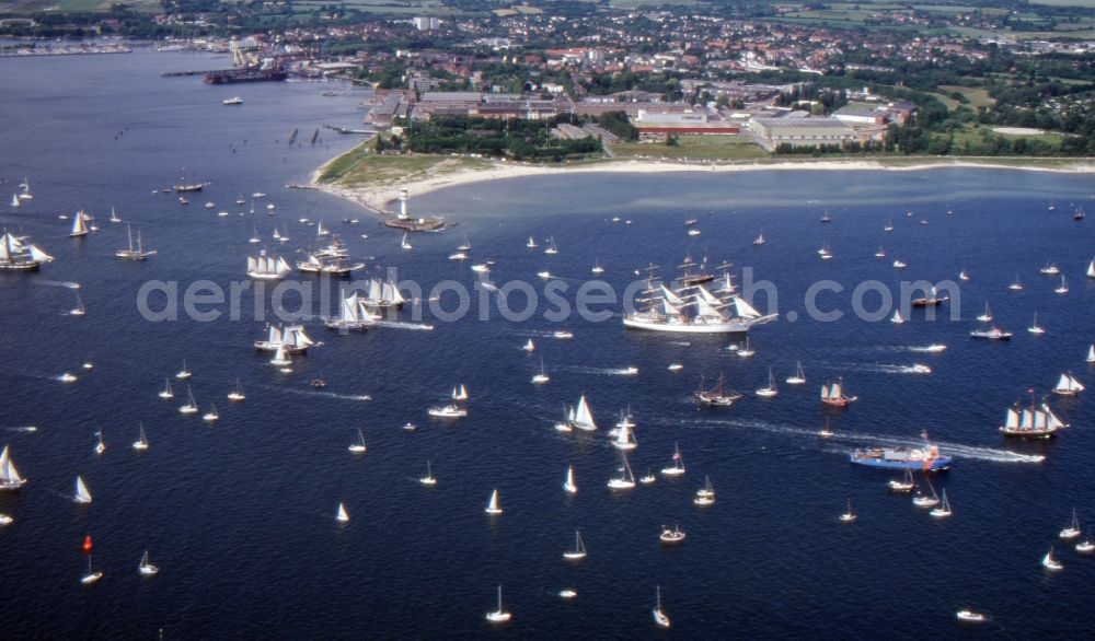 Kiel from the bird's eye view: Sailboat under way auf of Kieler Foerde onlaesslich of Kieler Woche in Kiel in the state Schleswig-Holstein, Germany