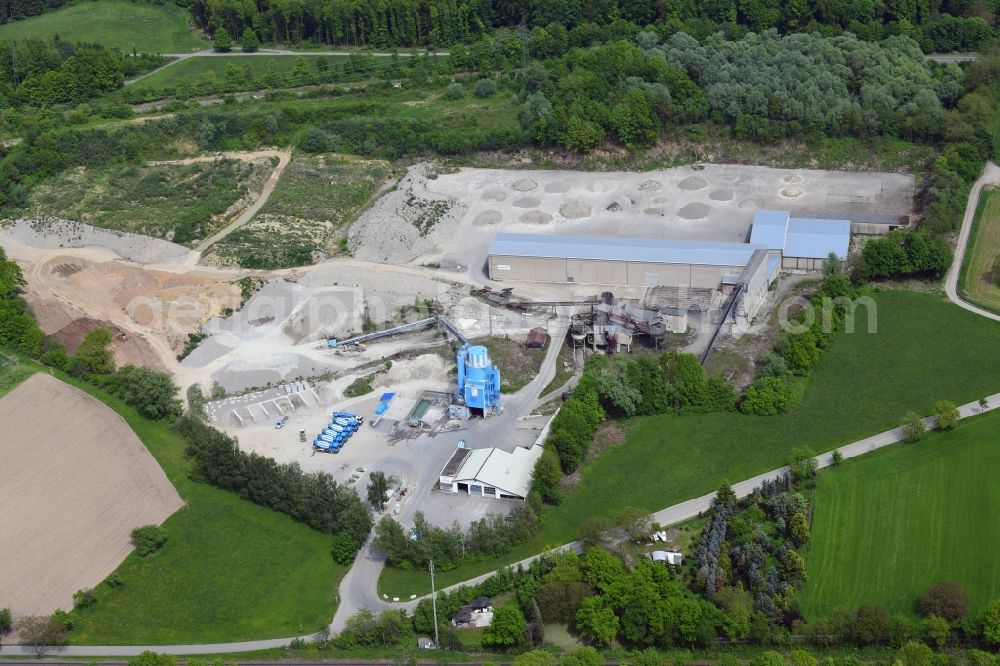 Bad Säckingen from the bird's eye view: Mixed concrete and building materials factory of Bechtel and Szilagyi in the district Wallbach in Bad Saeckingen in the state Baden-Wurttemberg, Germany