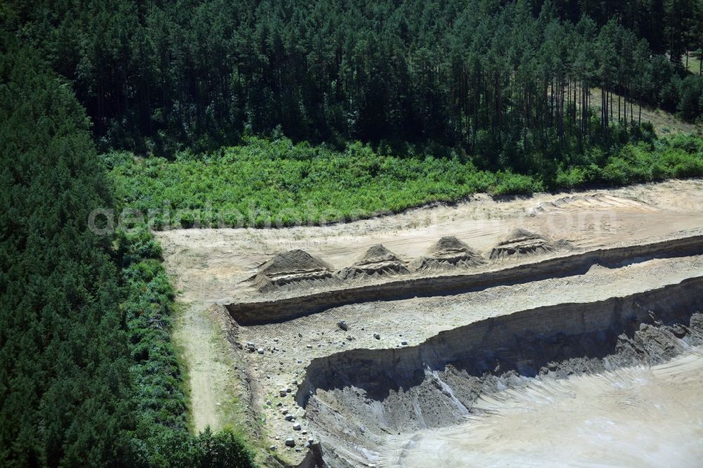 Aerial photograph Blumenholz - Site and tailings area of the gravel mining in Blumenholz in the state Mecklenburg - Western Pomerania