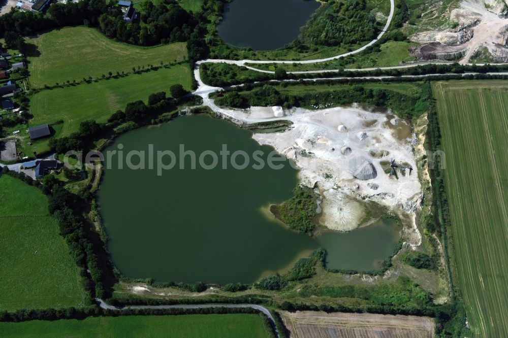 Aerial image Oeversee - Site and tailings area of the gravel mining of the Gonde Clausen Kies- und Betonwerk Oeversee GmbH in Oeversee in the state Schleswig-Holstein