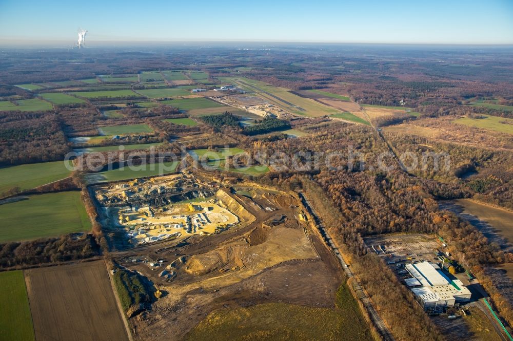 Kirchhellen from above - Site and tailings area of the gravel mining in the district Ruhr Metropolitan Area in Kirchhellen in the state North Rhine-Westphalia