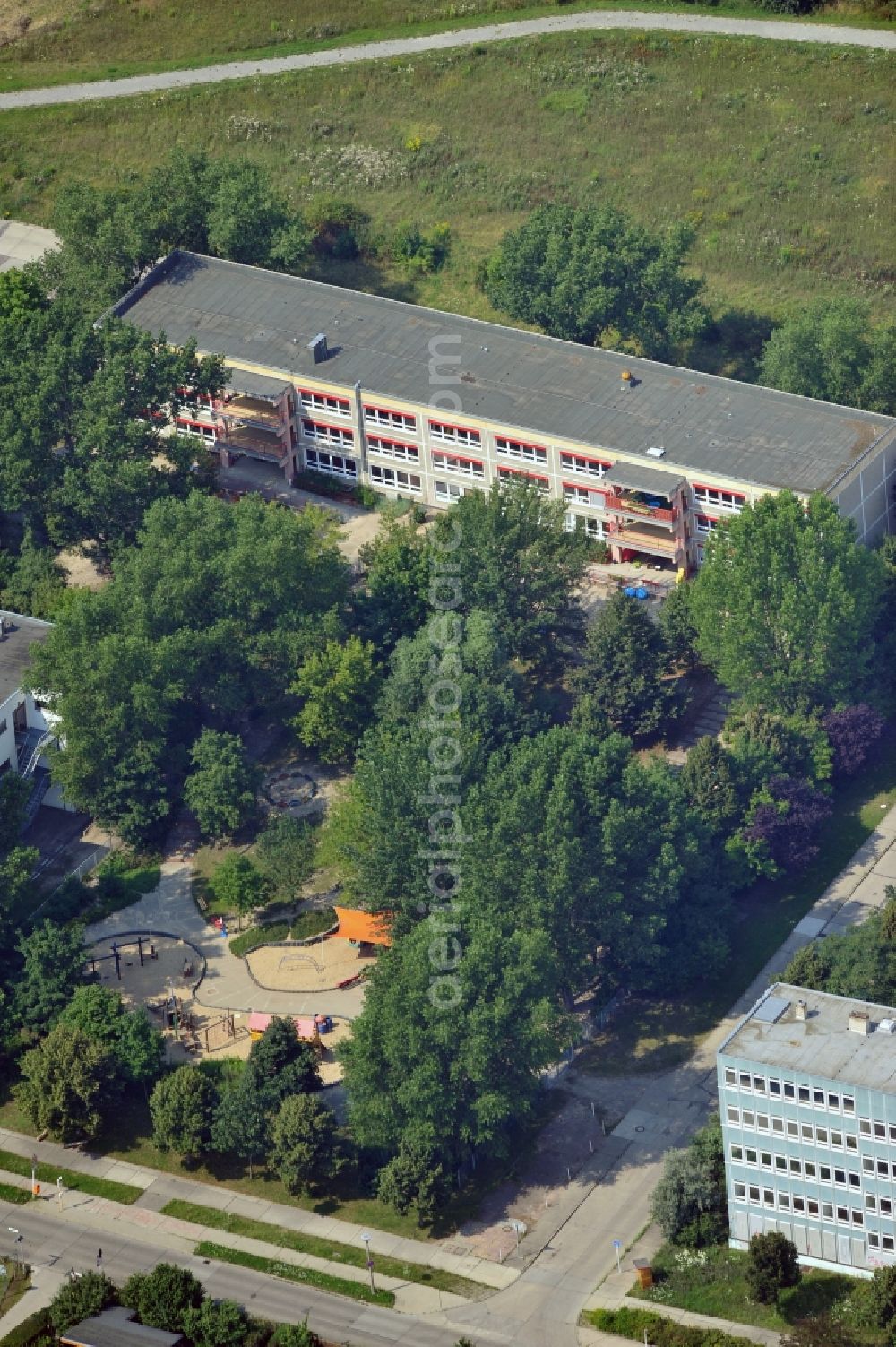 Aerial photograph Berlin - Kindergarten to the lakes in Berlin-Mahlsdorf