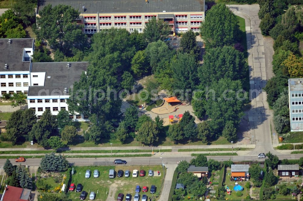 Aerial photograph Berlin - Kindergarten to the lakes in Berlin-Mahlsdorf