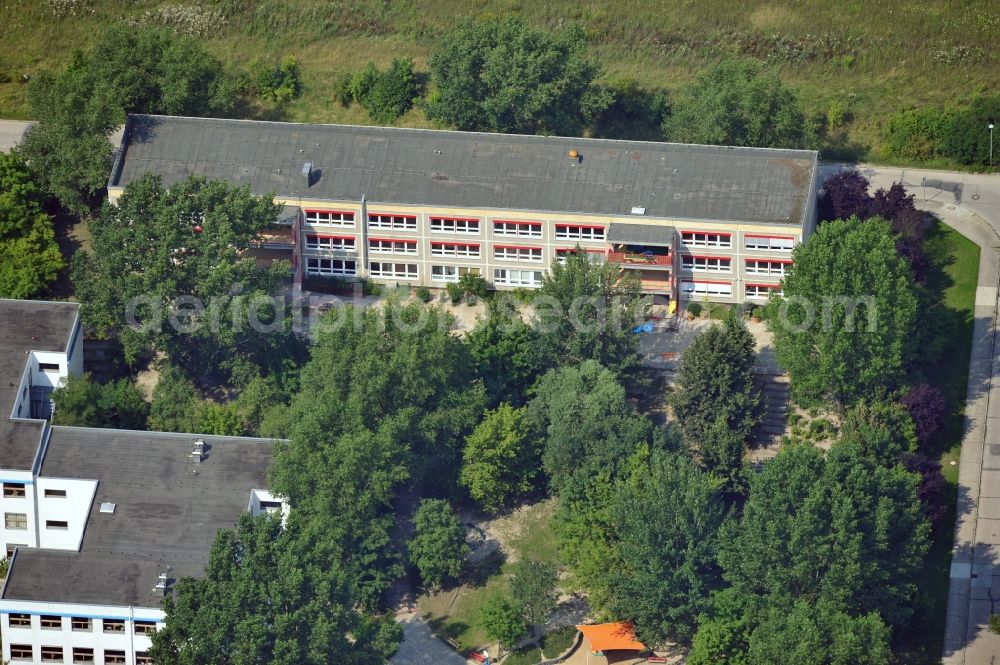 Aerial image Berlin - Kindergarten to the lakes in Berlin-Mahlsdorf