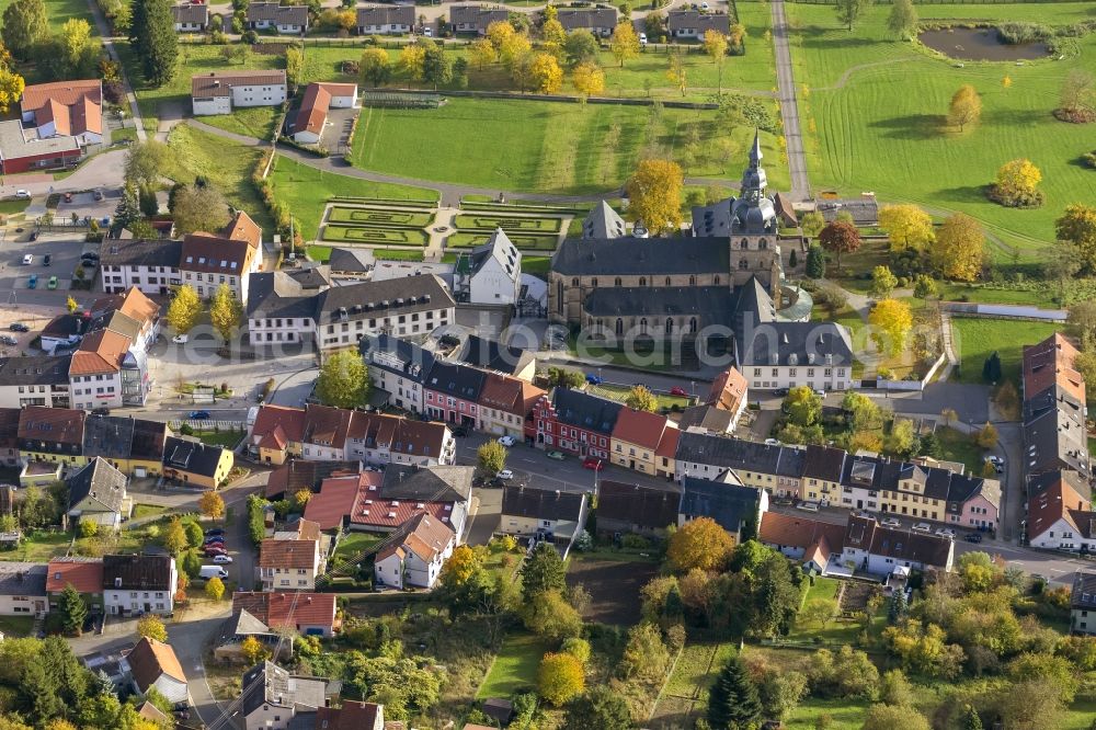 Aerial photograph Tholey - Church and Benedictine Tholey in Saarland