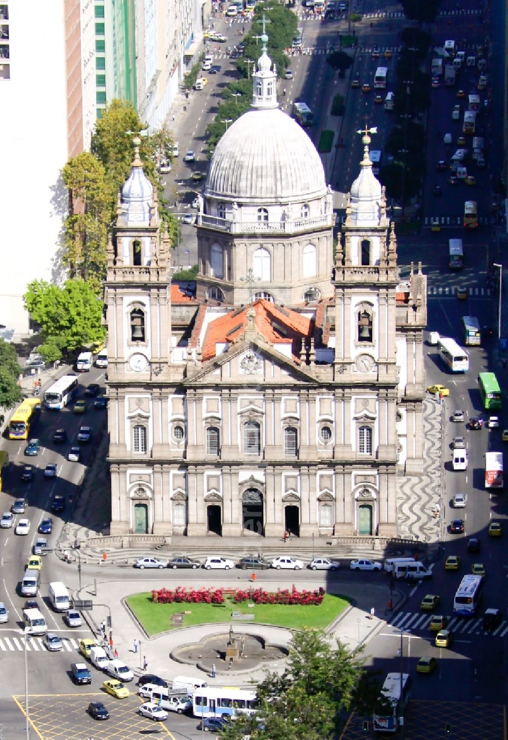 Rio de Janeiro from the bird's eye view: Church of Candelaria Church in the square Praca Pio X in Rio de Janeiro in Brazil