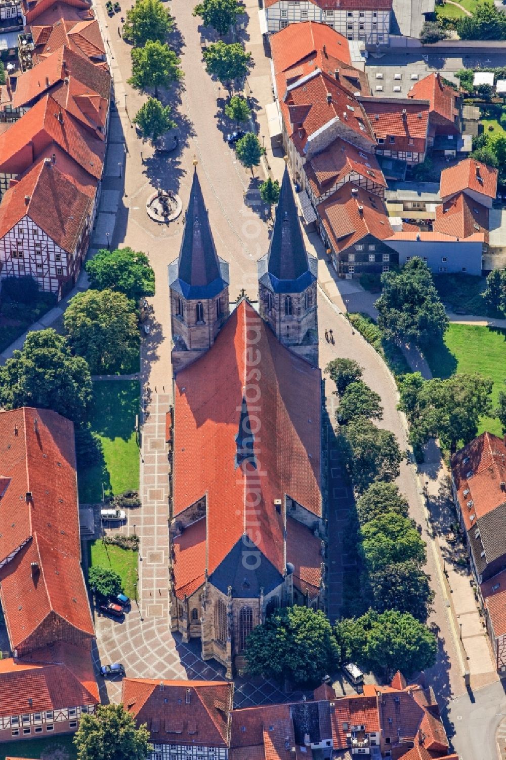 Aerial photograph Duderstadt - View of the church St. Cyriakus in Duderstadt in the state Lower Saxony