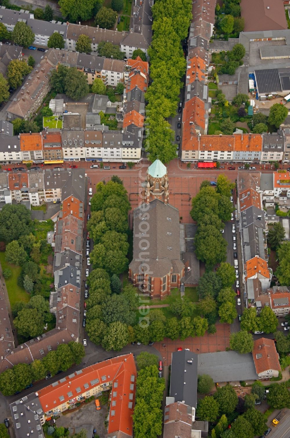 Aerial photograph Essen - View of the church St. Mariae Empfaengnis in Essen in the state North Rhine-Westphalia