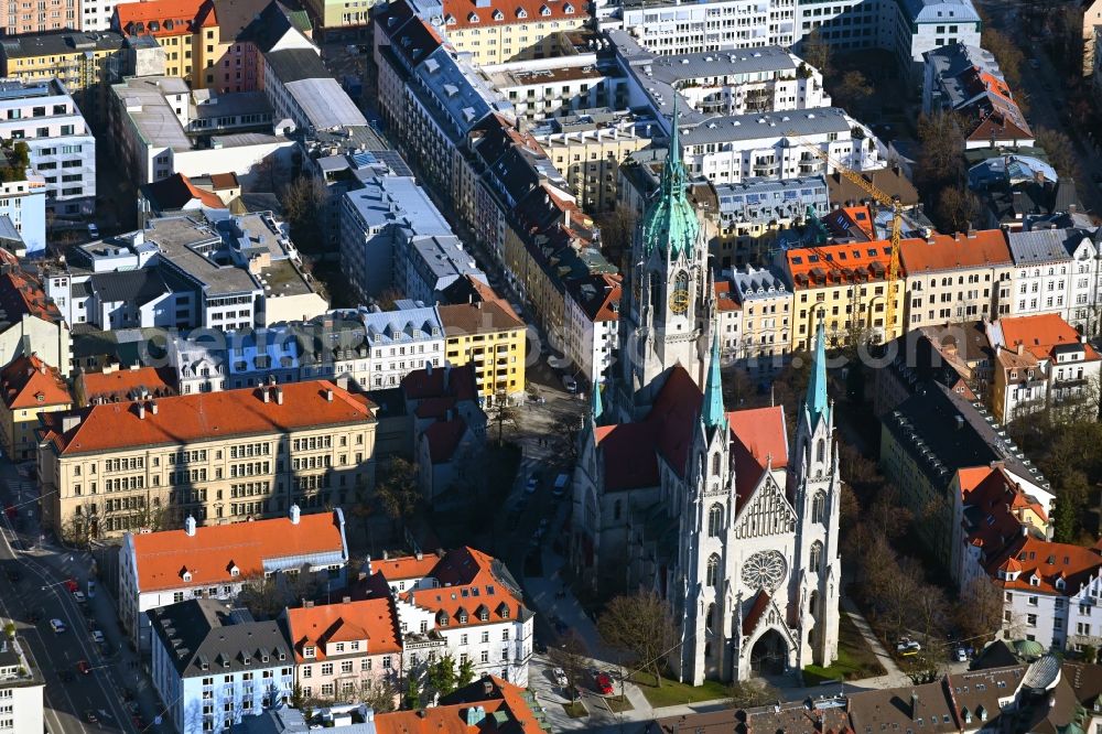 München from the bird's eye view: Church building St. Paul on St.-Pauls-Platz in the district Ludwigsvorstadt-Isarvorstadt in Munich in the state Bavaria, Germany