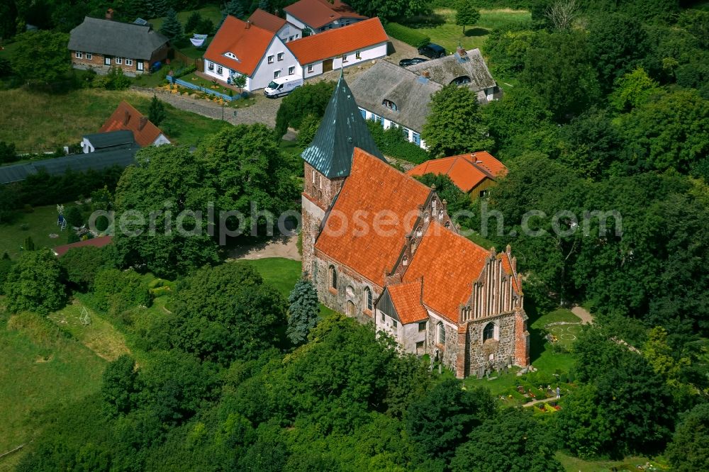 Aerial photograph Glowe OT Bobin - View of the church Sankt Pauli in the district of Bobbin in the town Glowe on the island Ruegen in Mecklenburg-West Pomerania