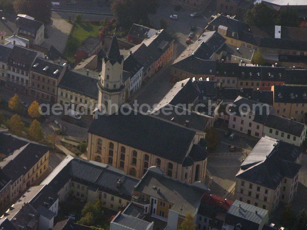 Aerial image Markneukirchen ( Sachsen ) - Kirche im Stadtzentrum von Markneukirchen Die St. Nicolai Kirche befindet sich im Zentrum der Stadt am Markt. Sie wurde 1848 geweiht und beherbergt die einzige Schulze-Orgel Sachsens. Regelmäßig finden hier Konzerte statt.