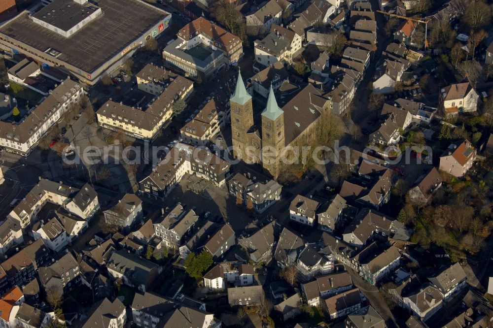 Aerial image Schwelm - Churches - tower and nave of the Christuskiche in the city center Schwelm in North Rhine-Westphalia