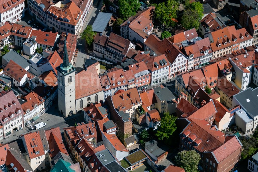 Erfurt from the bird's eye view: Church building of Allerheiligenkirche on Marktstrasse in the district Altstadt in Erfurt in the state Thuringia, Germany