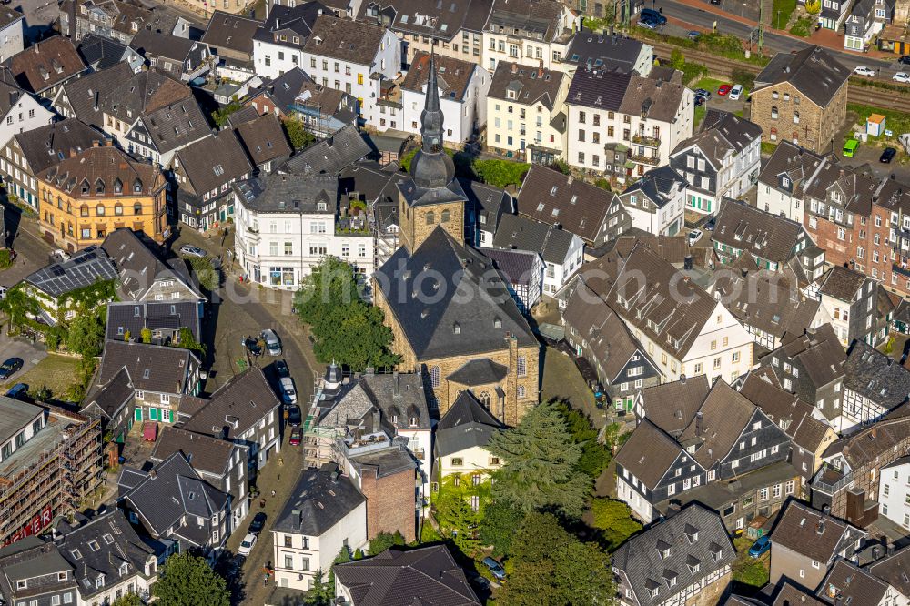 Aerial image Langenberg - Church building Alte Kirche on street Hellerstrasse in Langenberg at Ruhrgebiet in the state North Rhine-Westphalia, Germany