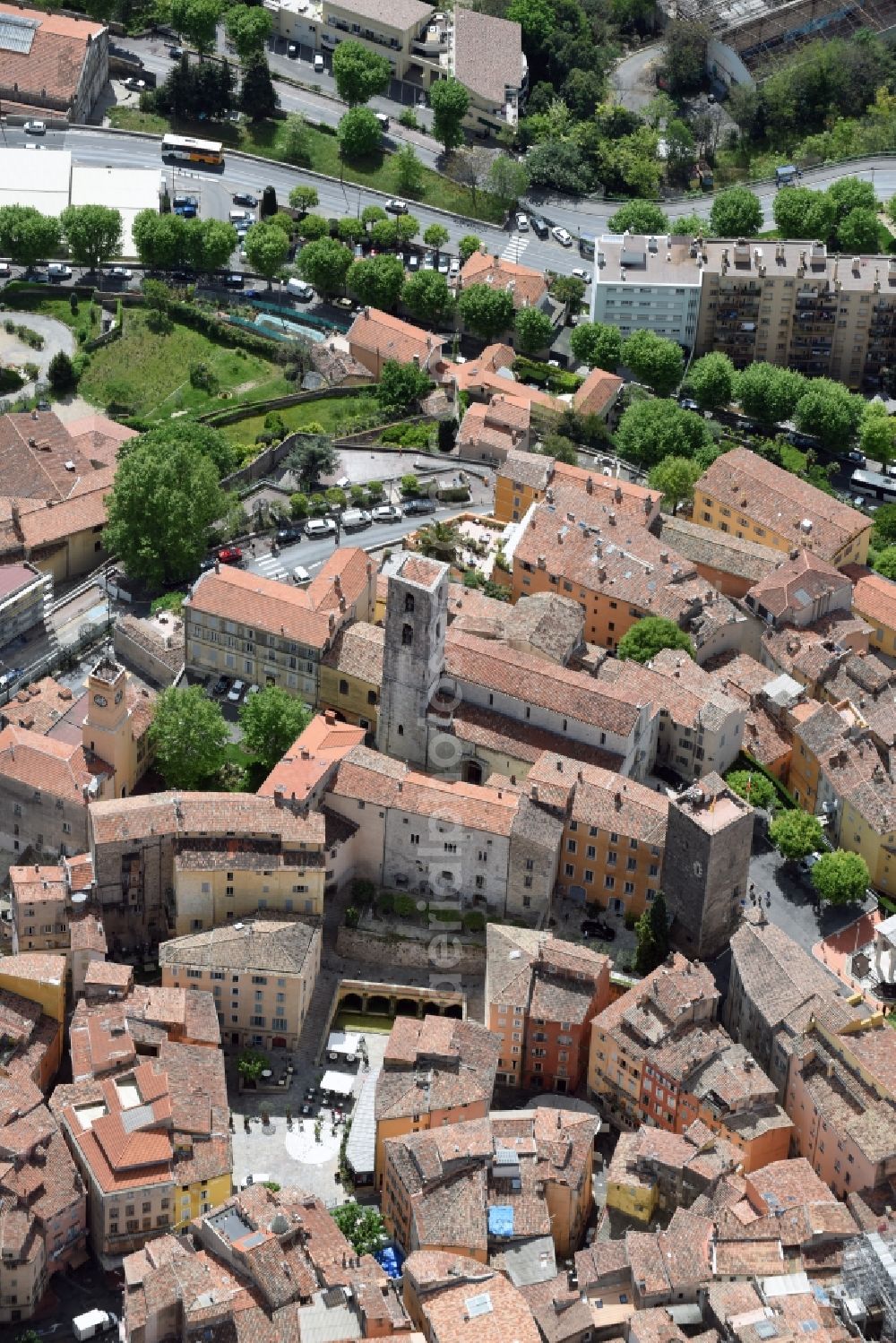 Aerial photograph Grasse - Church building Old Town- center of downtown in Grasse in Provence-Alpes-Cote d'Azur, France